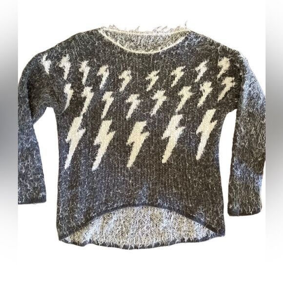 Made in Italy gray & white lightning pattern fuzzy winter sweater high low hem - Picture 4 of 6